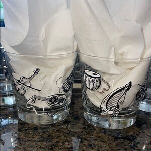 Vintage Set of 7 MCM Gold Rocks Low Ball Glasses Musical Instruments Guitar Lute